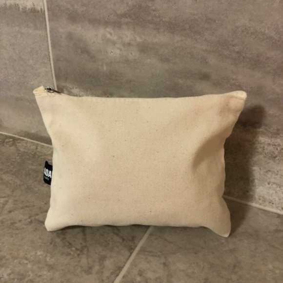 3/$12 AOA Studio Pineapple Canvas Pouch NWOT - Picture 2 of 10